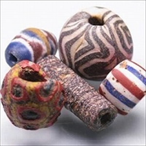 03-023| TOKO-BEADS | African lampwork glass beads