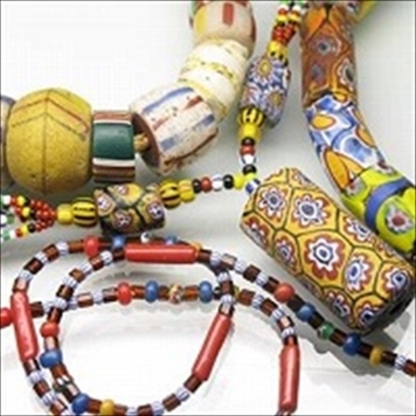 03-026| TOKO-BEADS | African lampwork glass beads