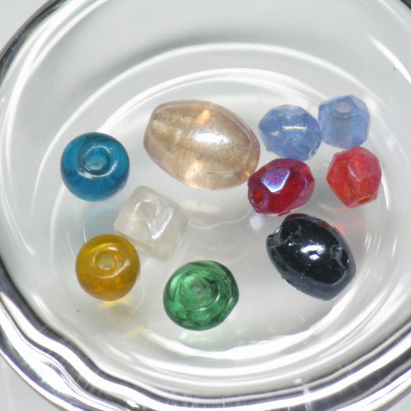 06-014| TOKO-BEADS | Indian glass seed beads