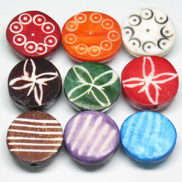 08-023| TOKO-BEADS | Coin-shaped bone beads