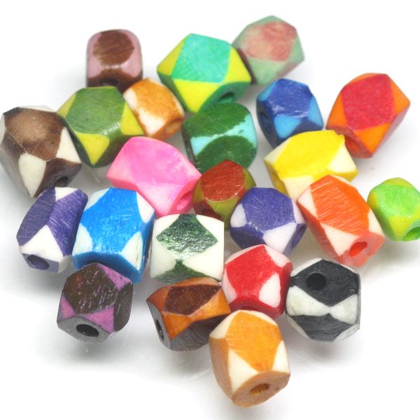 08-030| TOKO-BEADS | Multi-faceted cut bone beads