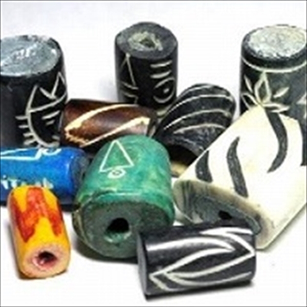 08-033| TOKO-BEADS | Large bone beads