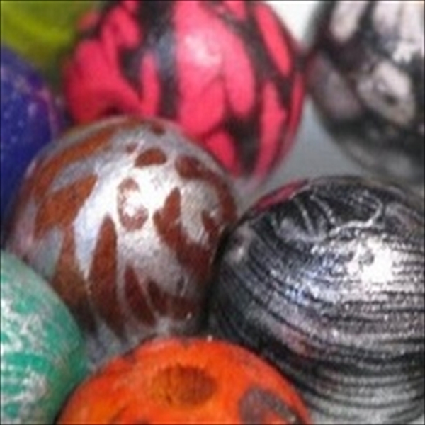 09-029| TOKO-BEADS | Mottled wood beads