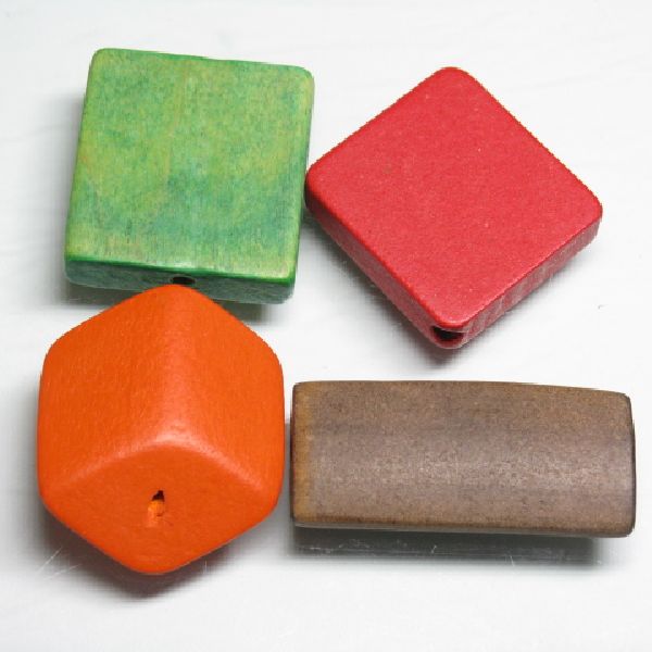 09-066| TOKO-BEADS | Flat wood beads