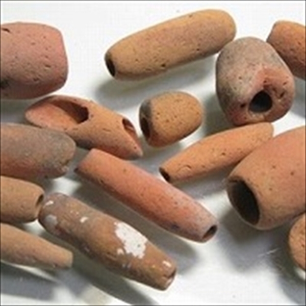 10-018| TOKO-BEADS | antique clay beads