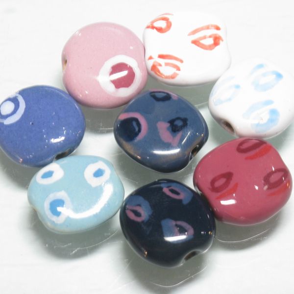 10-042| TOKO-BEADS | Kenyan ceramic beads