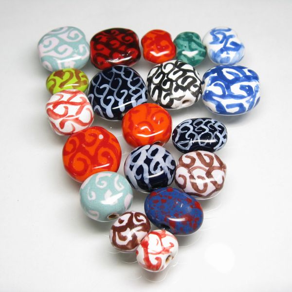 10-139| TOKO-BEADS | Kenyan ceramic beads (Size:M-S)