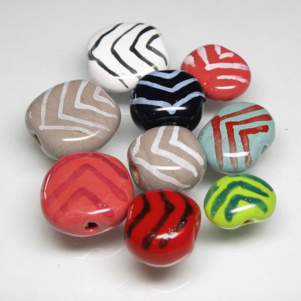 10-140| TOKO-BEADS | Kenyan ceramic beads (Size:M-S)