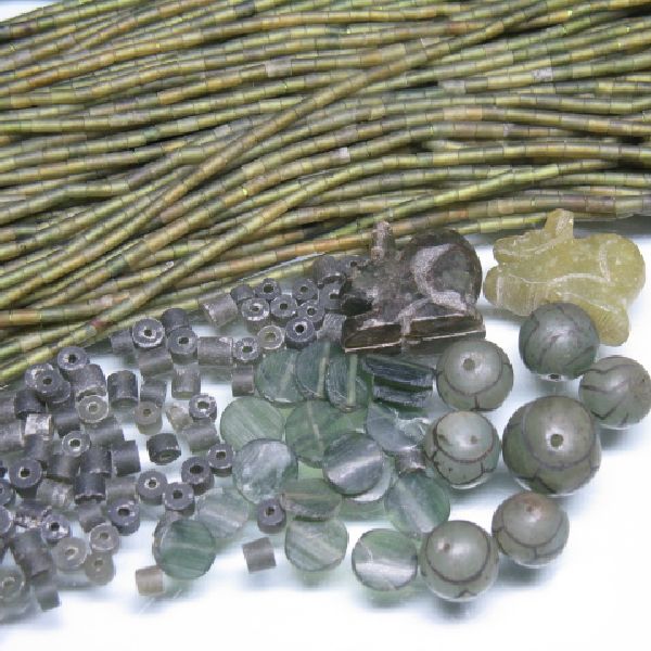 14-031| TOKO-BEADS | Jade beads