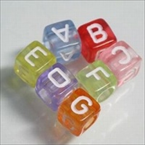 18-001| TOKO-BEADS | Dice-shaped alphabet beads 6mm