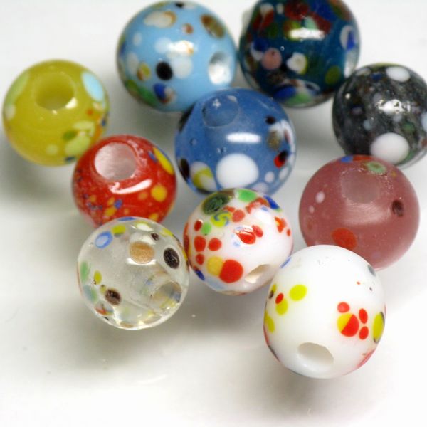 01-020| TOKO-BEADS | Spray dot pattern Glass Beads